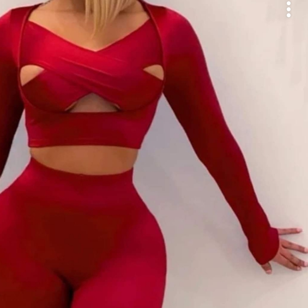 BRAND-NEW  two piece outfit